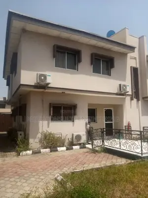 Furnished 4bdrm Duplex in Jakande for rent