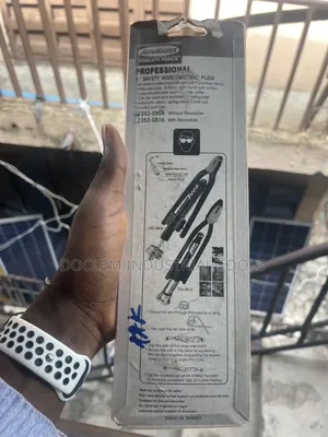 6" Safty Twisting Pliers