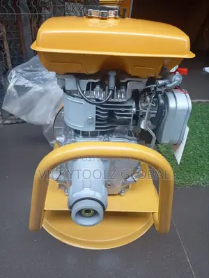 Robin Poka Machine Complete With Hose
