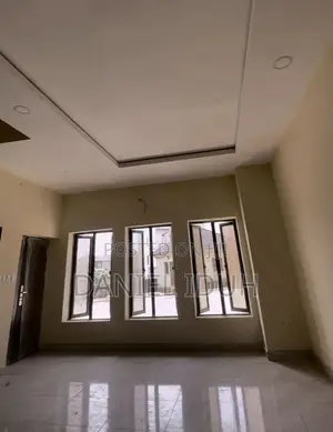 3bdrm Block of Flats in Aviation City Estate, Kiami for rent