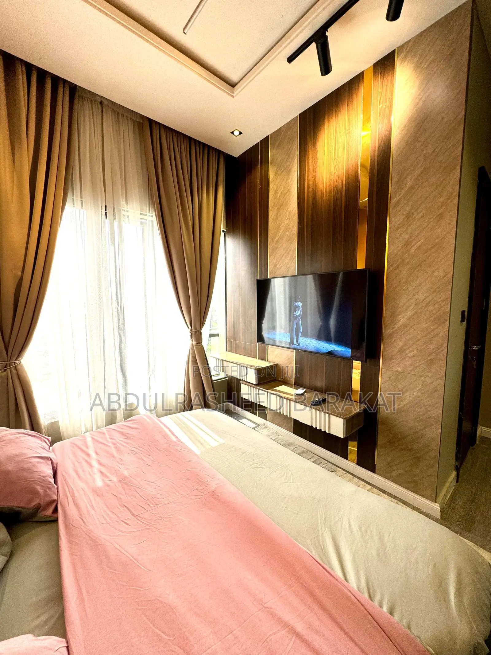 Luxury Two Bedroom Waterfront With Snooker Ps5