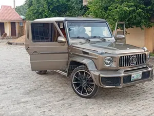 Photo - Mercedes-Benz G-Class 2008 Brown