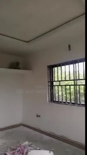 2bdrm Block of Flats in By Larritel Hotel for rent