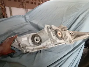 2015 Toyota Camry Headlamp