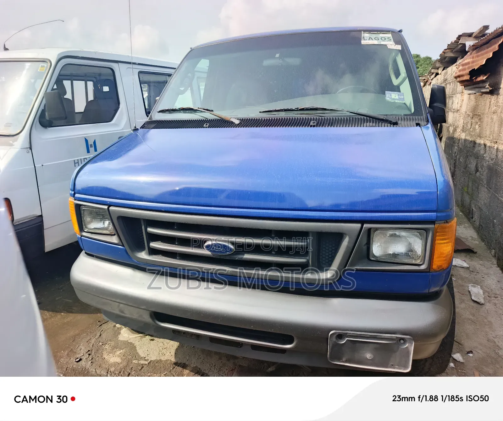 Ford E250 2007 Blue