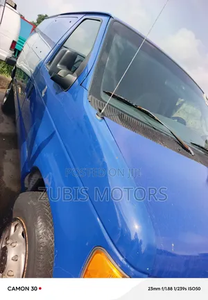 Ford E250 2007 Blue