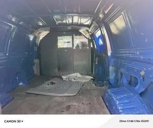 Ford E250 2007 Blue