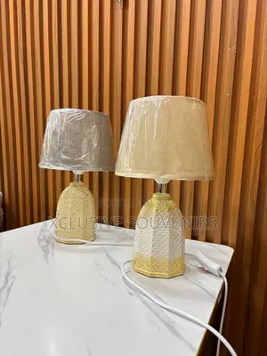 Scaly Table Lamp
