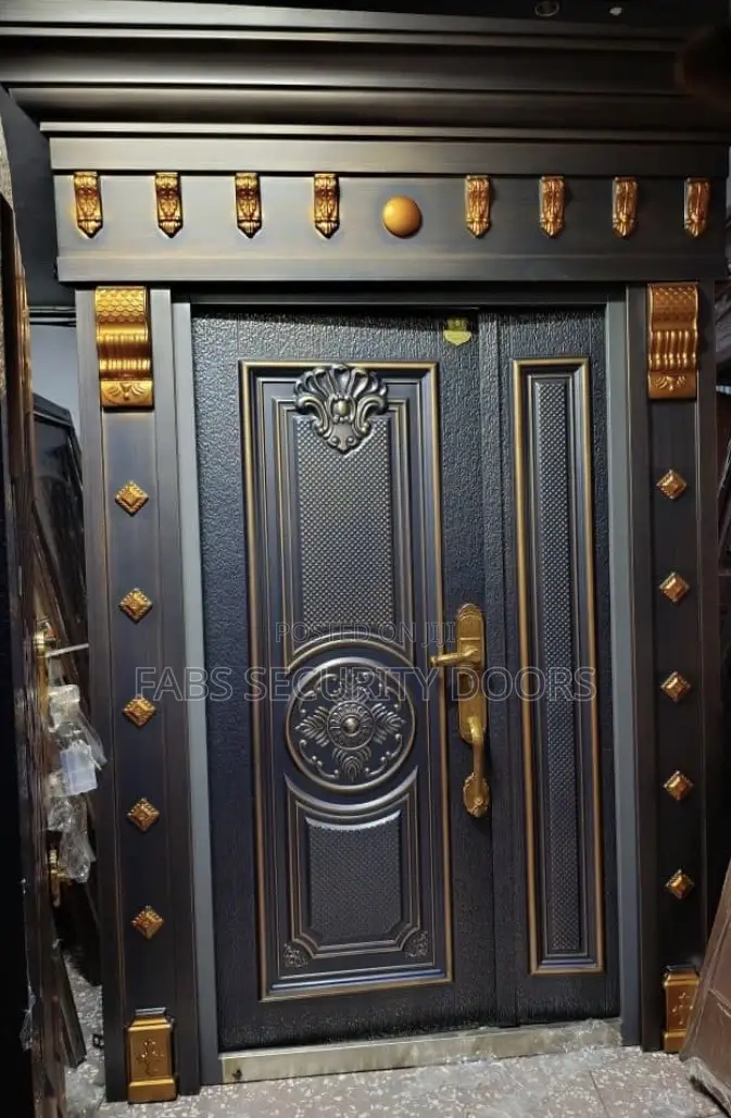 4ft Ark and Pillar High Security Door