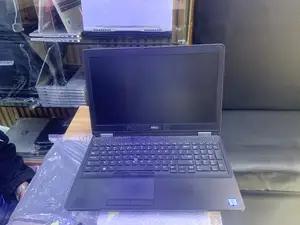 Laptop Dell Latitude 15 5580 4GB Intel Core I5 HDD 500GB