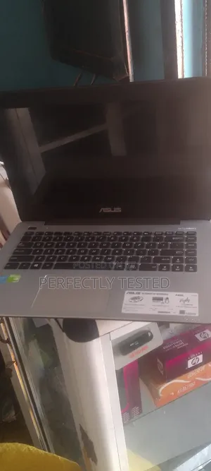 Laptop Asus A555LA 8GB Intel Core i5 HDD 750GB