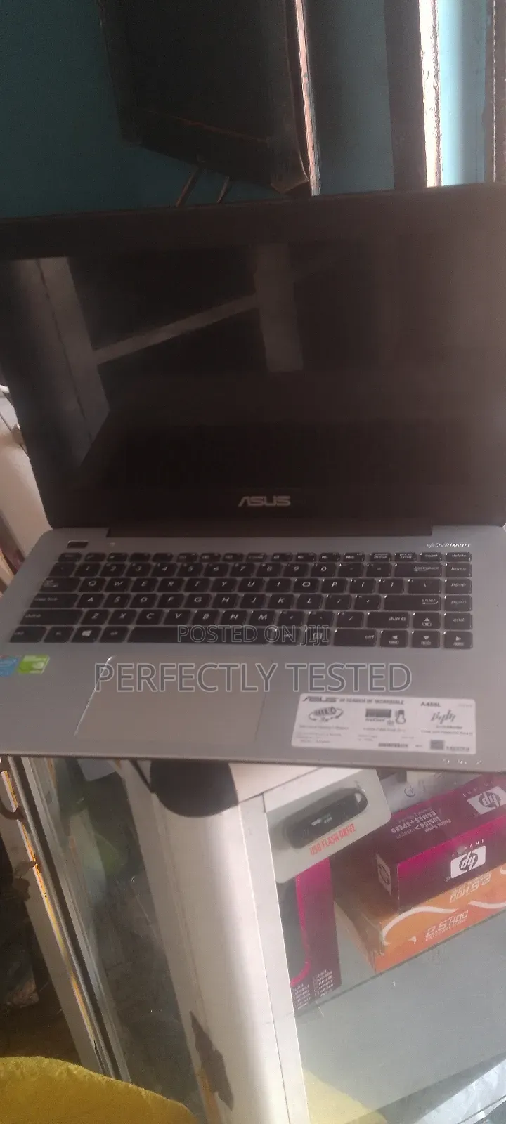 Laptop Asus A555LA 8GB Intel Core i5 HDD 750GB