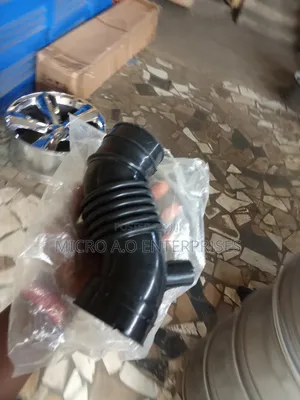Air Cleaner Hose 2tr Engine