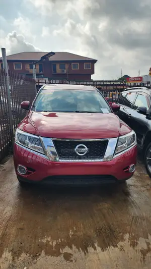 Nissan Pathfinder SV 4dr SUV 4WD (3.5L 6cyl CVT) 2015 Red