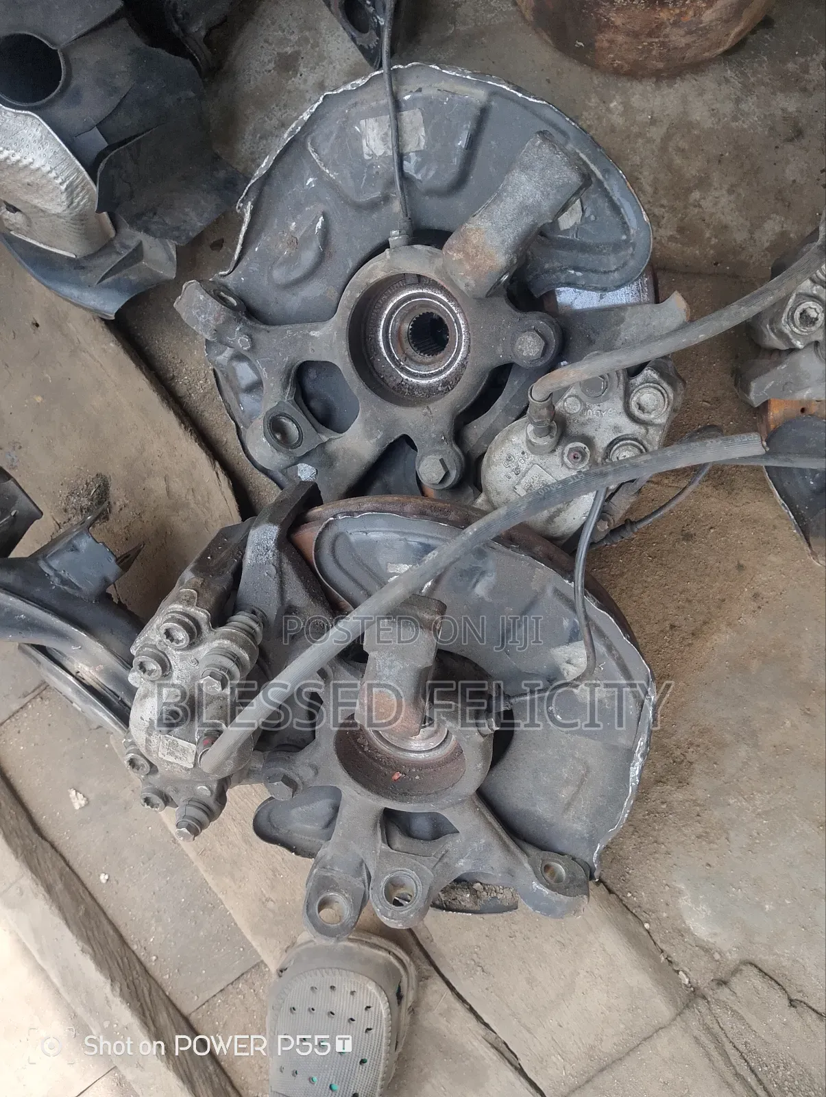 Front Hub W204 4 Matic