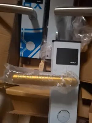 Free Software Contactless Card Locks. Maximum Hotel Security