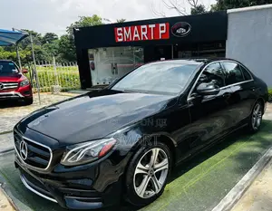 Mercedes-Benz E300 2017 Black