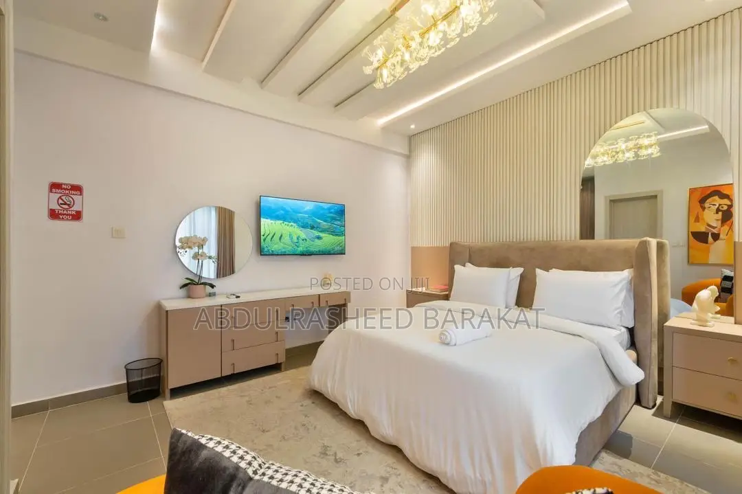 Luxury Five Bedroom With Private Pool