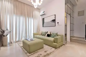 Luxury Five Bedroom With Private Pool