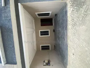 4bdrm Duplex in Orchid At The, Jakande for rent