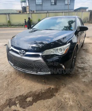 Photo - Toyota Camry SE 4dr Sedan (2.5L 4cyl 6A) 2015 Black