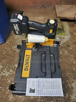 Bag Sewing Machine Dewalt (Battery 199v)