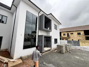 2bdrm Block of Flats in Kubwa for sale