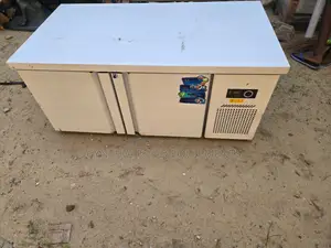 5ft Under Counter Chiller