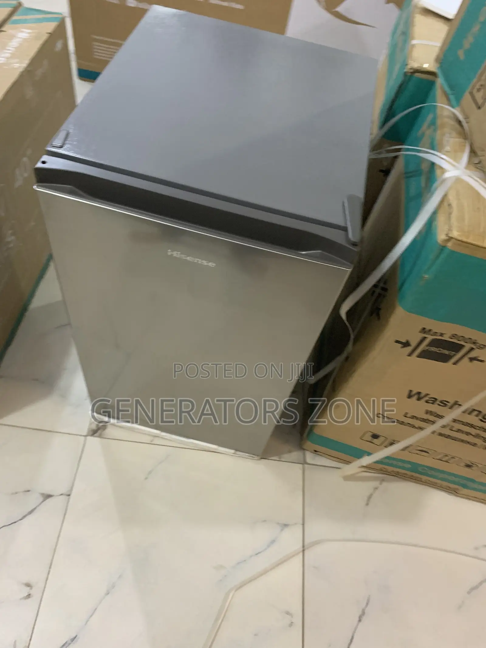 Hisense Ref121dr – Compact 121l Fridge for Easy Storage