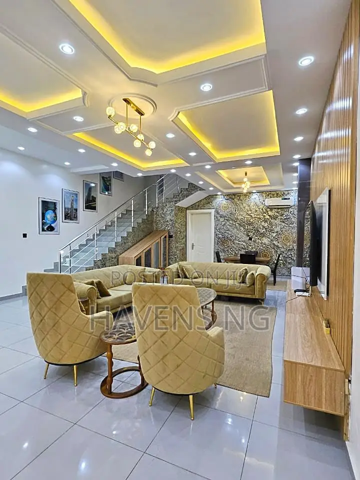 Waterfront 4-Bedroom Terrace Duplex
