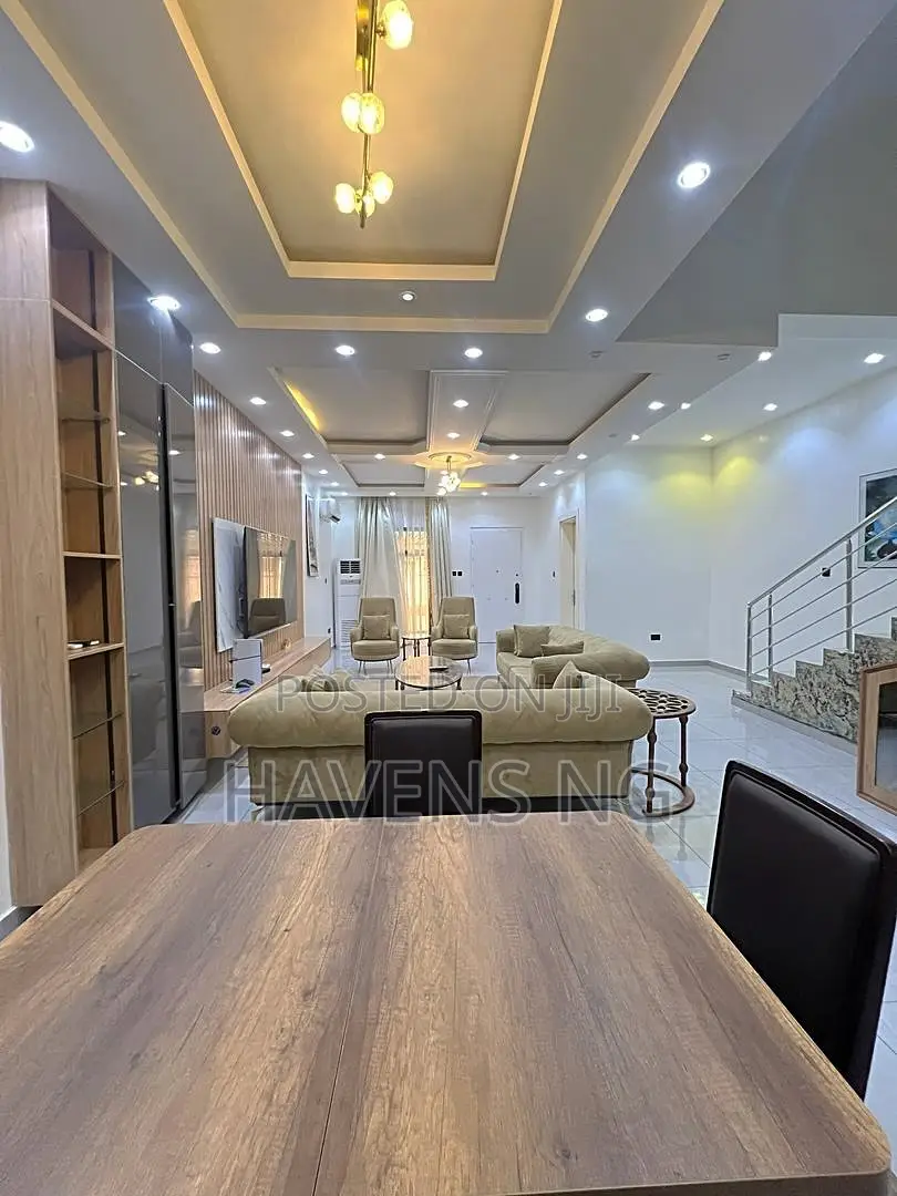 Waterfront 4-Bedroom Terrace Duplex