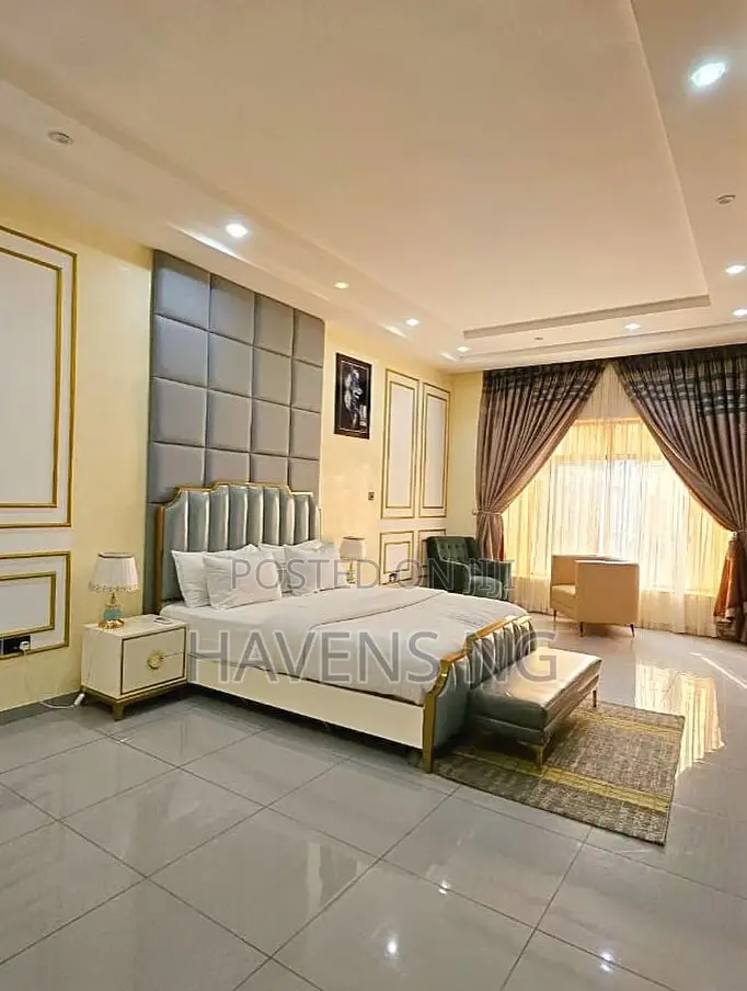 Waterfront 4-Bedroom Terrace Duplex
