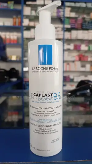 Photo - La Roche Cicaplast Baume B5+ Purifying Foaming Gel -40ml