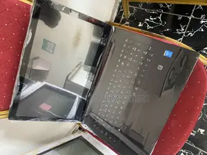 New Laptop Lenovo 8GB SSHD (Hybrid) 320GB