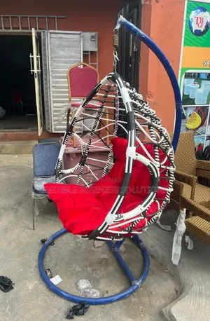 Swing Chair Open Hand
