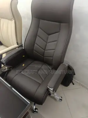 Draft Executive Office Chair