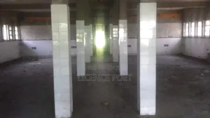 23 Plots Structures