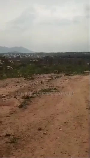 Land for Sale - Size: 10 Hectares