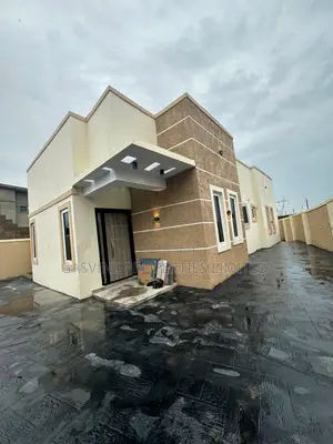 Photo - 3 Bedroom Bungalow With Solar Power Supply Bq Ibadan