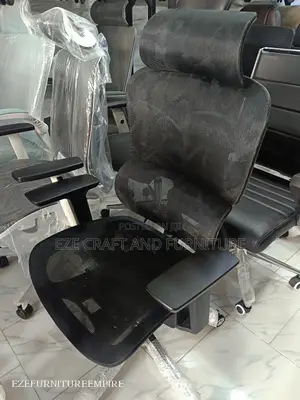 Deluxe Executive Office Chair