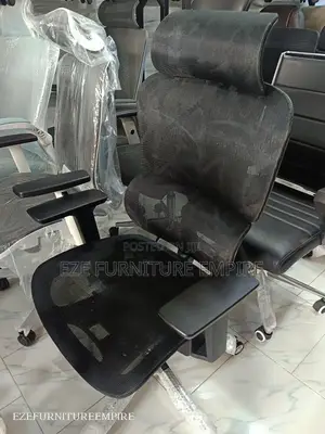 Deluxe Executive Office Chair