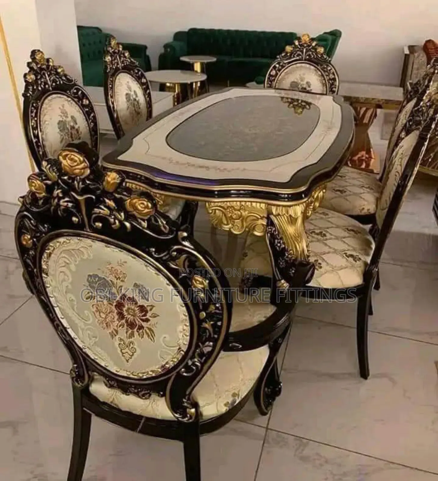 Royal Dining Table