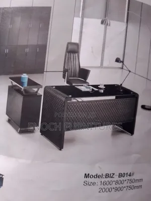 Executive Office Table With Glass
