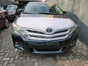 Toyota Venza XLE 4dr Wagon AWD (3.5L 6cyl 6A) 2014 Green