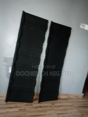 Photo - Super Solid Black Bond Stone Coated Roofing Sheet