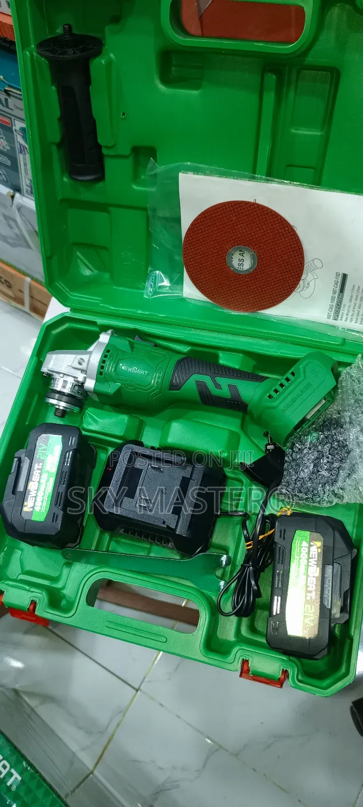 Newbeat Cordless Angle Grinder