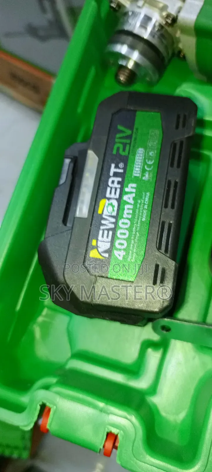 Newbeat Cordless Angle Grinder