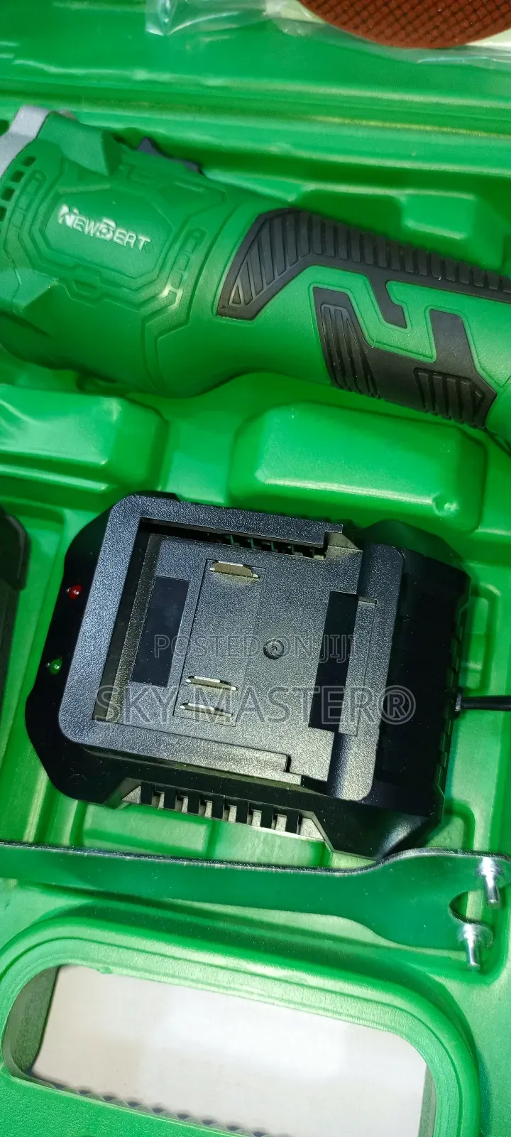 Newbeat Cordless Angle Grinder