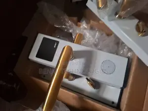 Card-Powered Hotel Locks Managed With Precision Software.