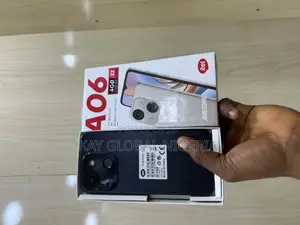 Itel A06 32 GB Black
